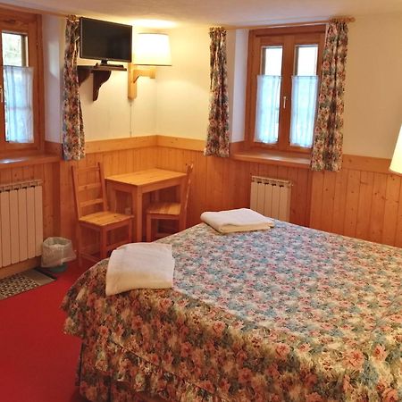 Hotel Locanda Grauson Конь Екстер'єр фото